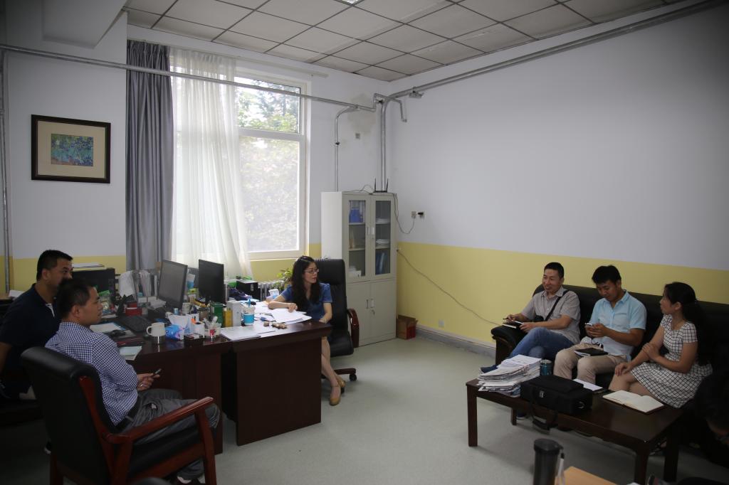 党总支和支部委员参会